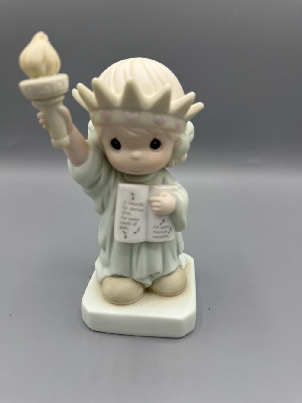 Precious Moments America You’re Beautiful 1993 Day of Prayer Figurine Box